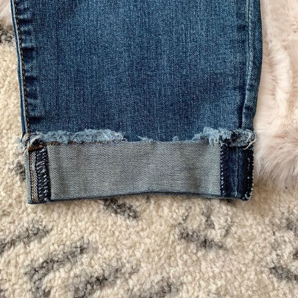 Kut from the Kloth High Rise Distressed Skinny Crop Jeans Size 8 - Picture 6 of 12